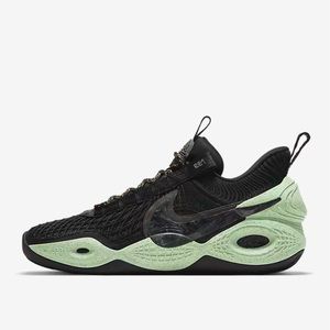 Nike cosmic unity”green glow”